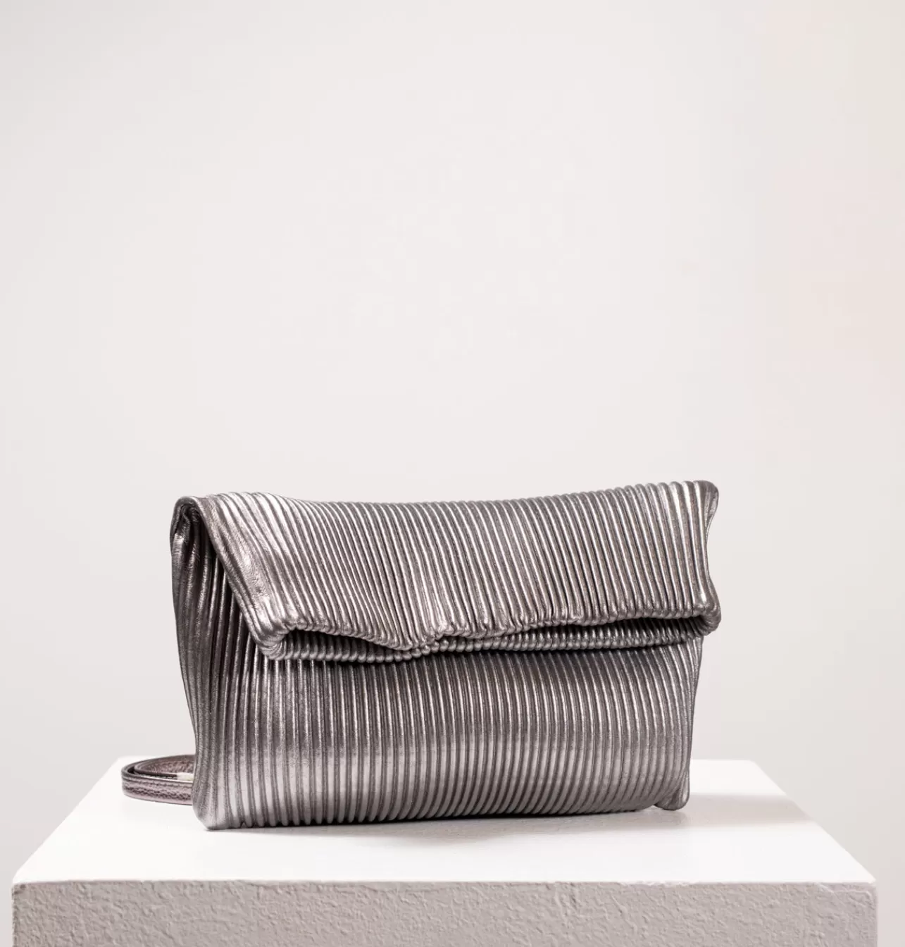 Women Daniella Lehavi Classic Lunchbag