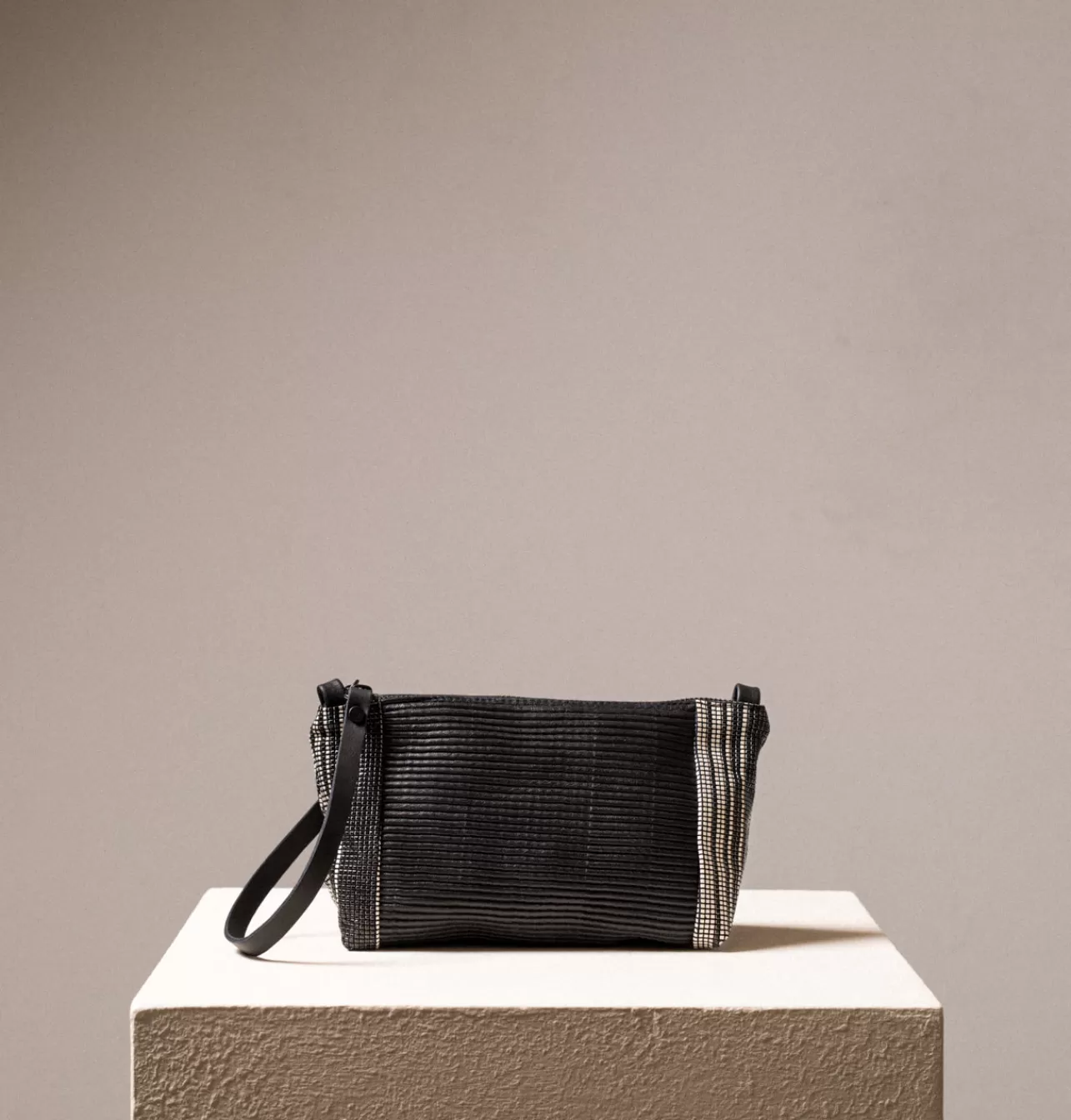 Women Daniella Lehavi Lorrie Clutch