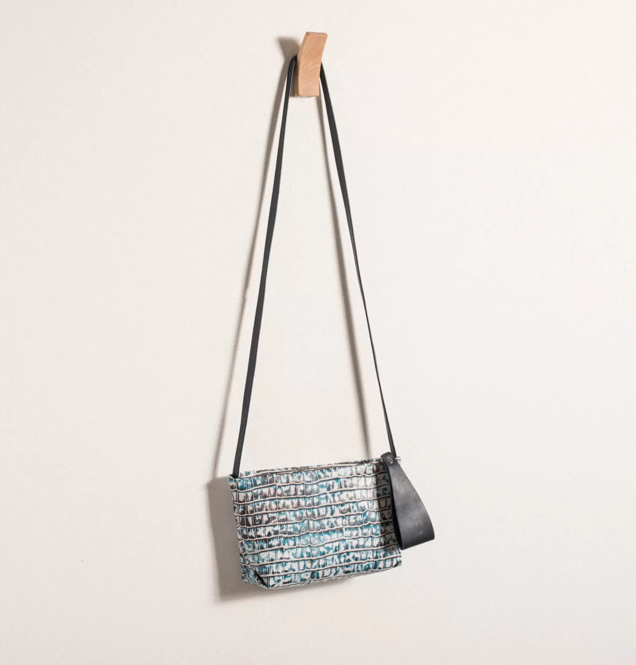 Women Daniella Lehavi Vega Small Clutch